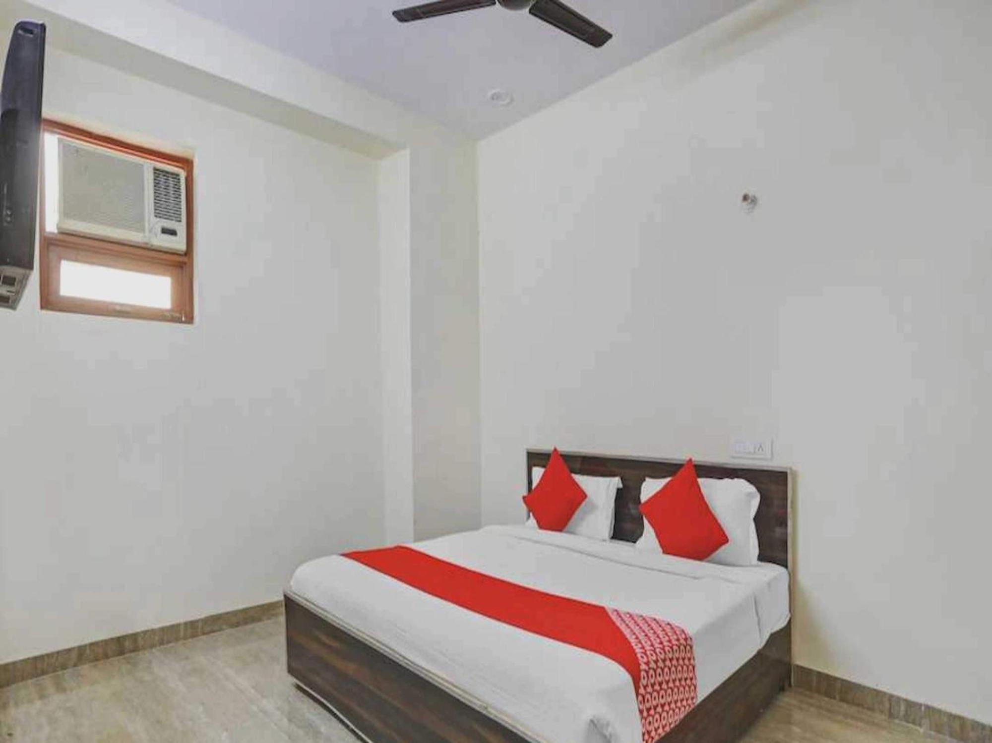 Hotel Sky Bird Bhauli Экстерьер фото