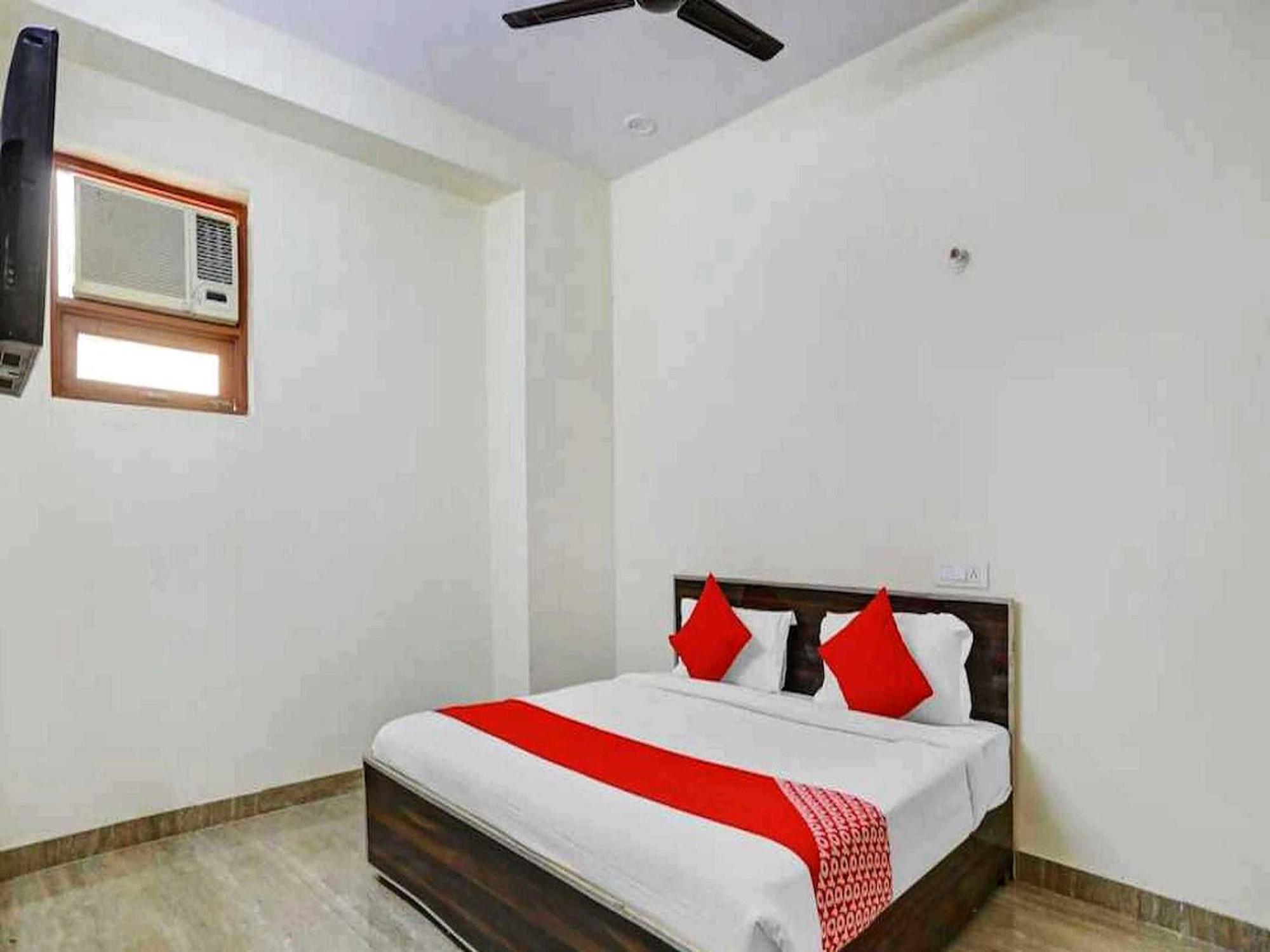 Hotel Sky Bird Bhauli Экстерьер фото