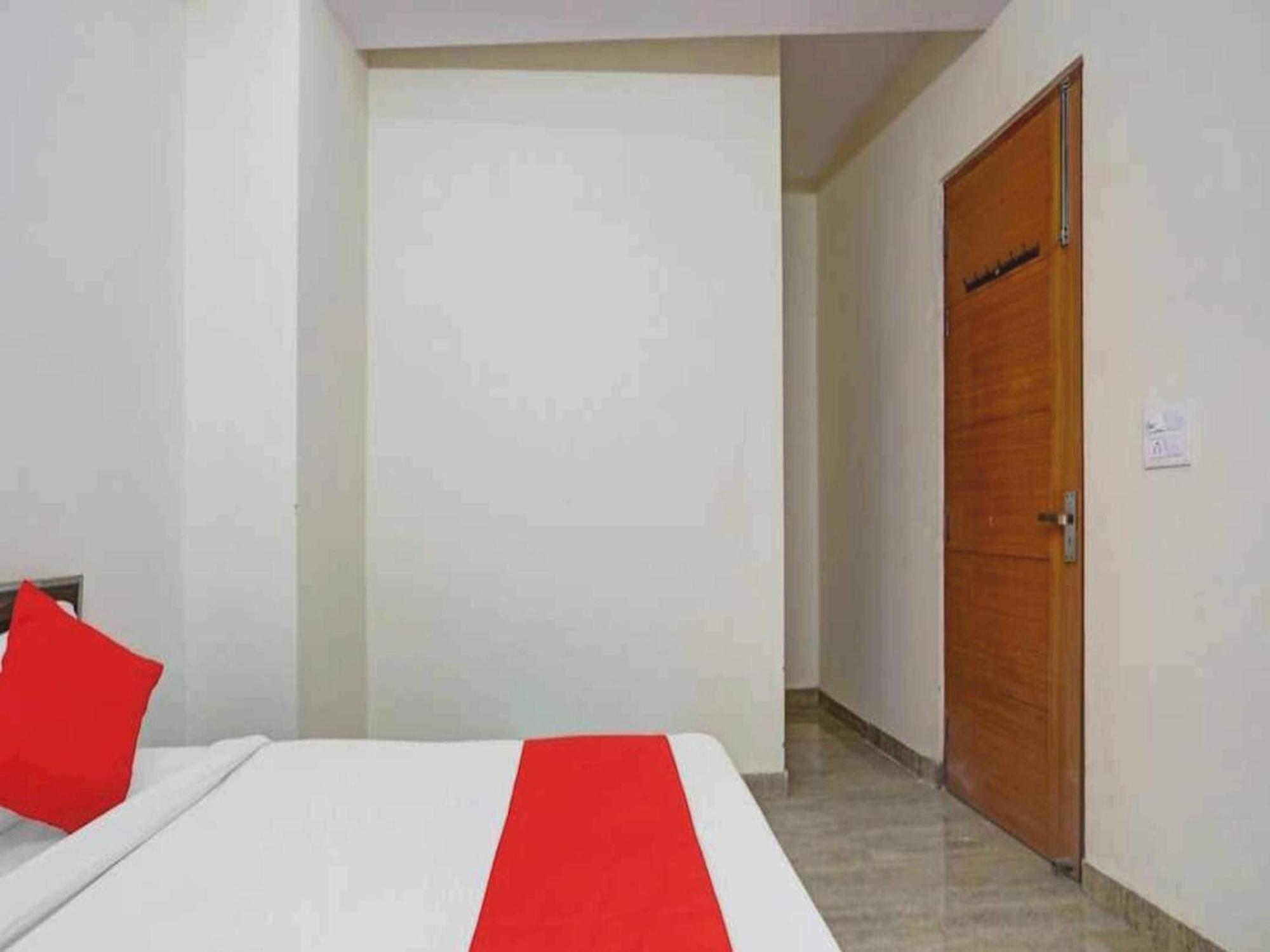 Hotel Sky Bird Bhauli Экстерьер фото