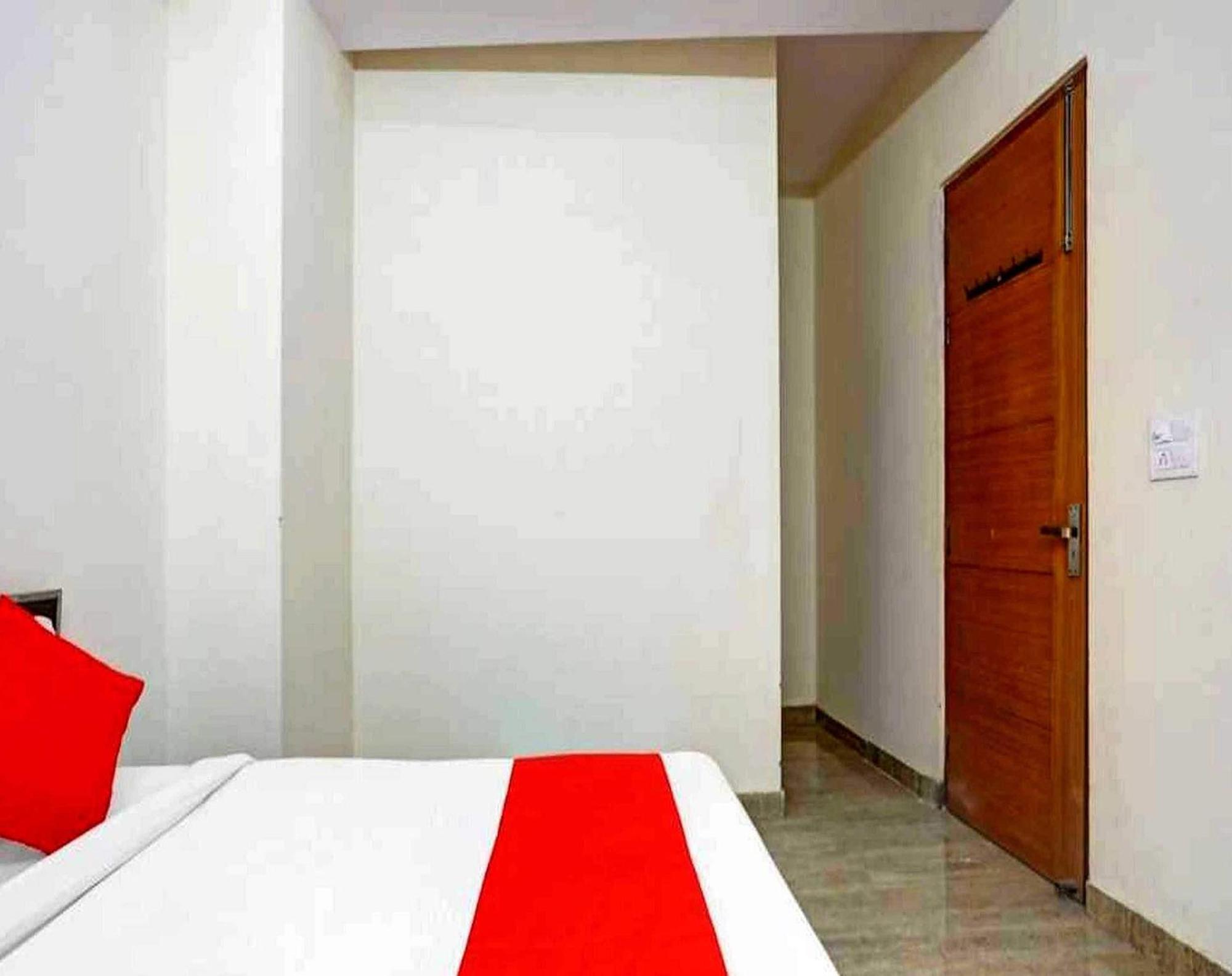 Hotel Sky Bird Bhauli Экстерьер фото
